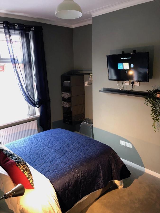 1. Stylish Private Double Near City Centre