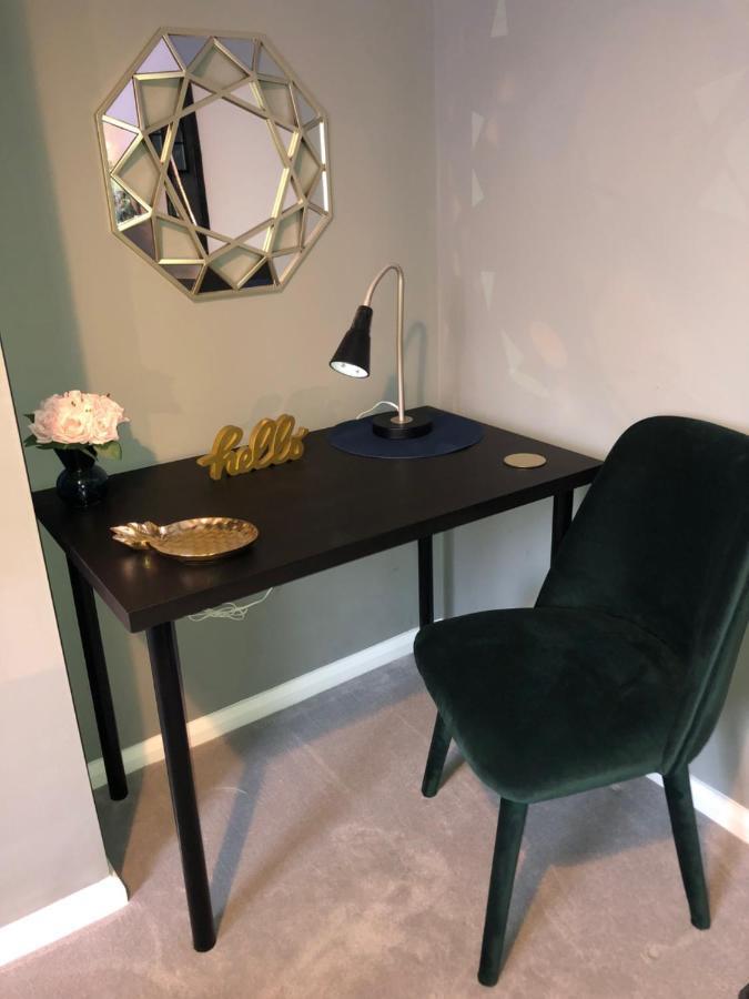 Guest house 1. Stylish Private Double Near City Centre *
