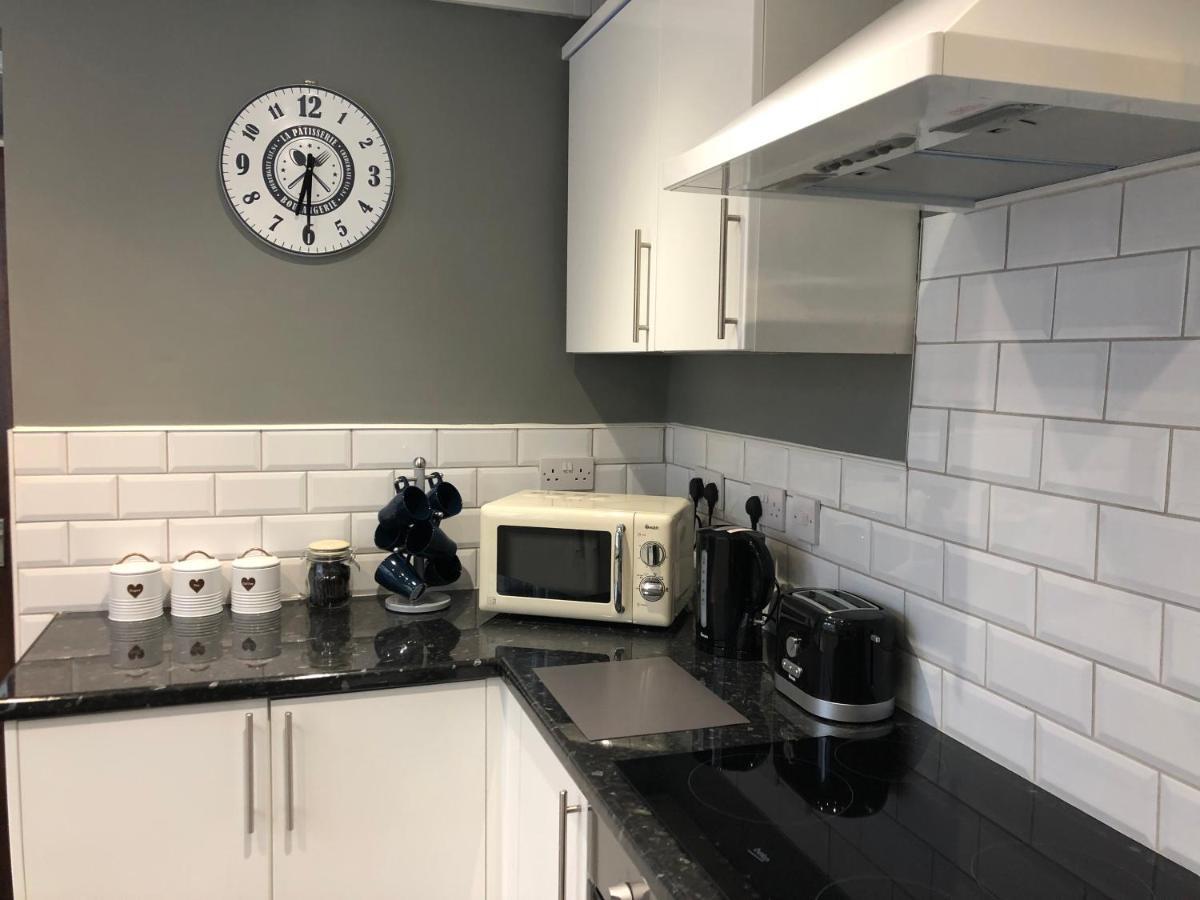 1. Stylish Private Double Near City Centre *